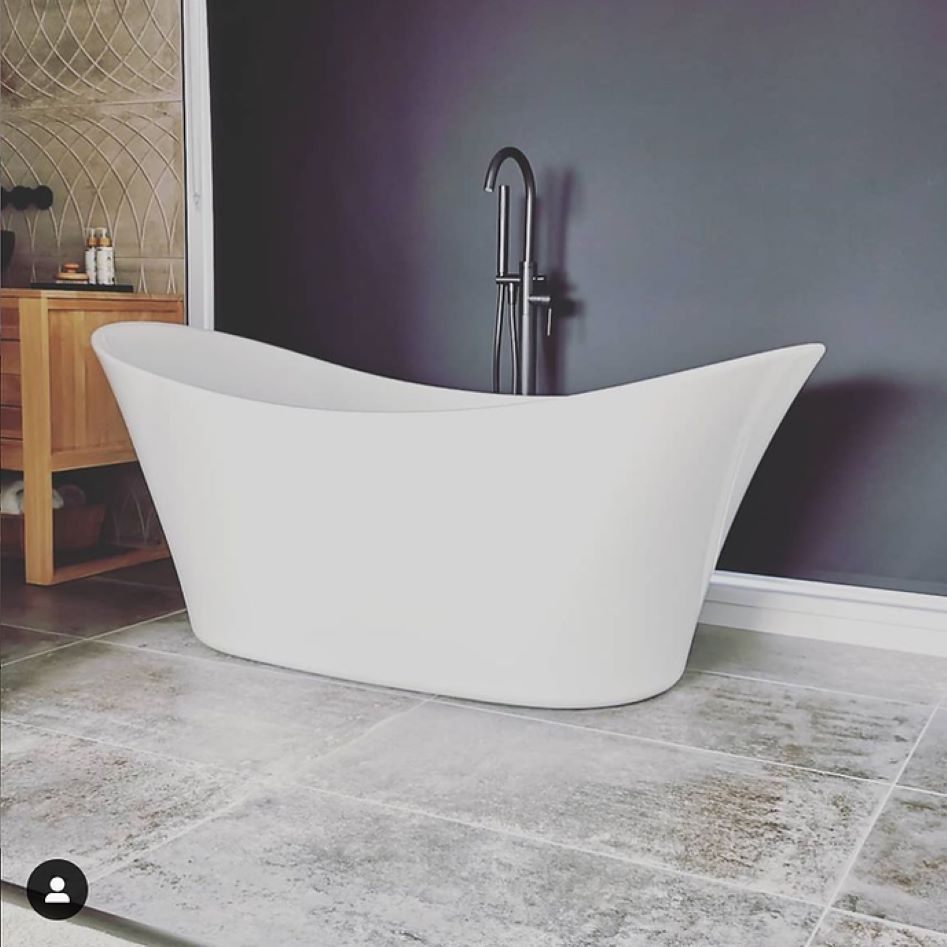 Charlotte Edwards Harrow Gloss White Freestanding Bath 1700x700x720mm