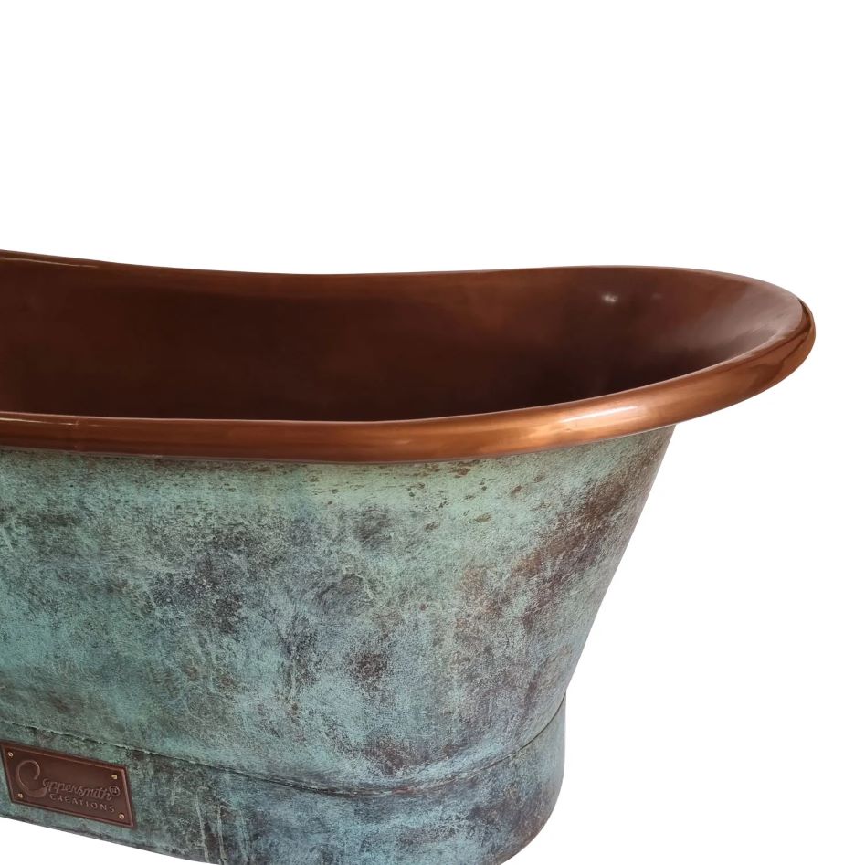 Coppersmith Creations Copper Bathtub Copper Interior & Blue Green Patina Exterior Finish focus on front left side