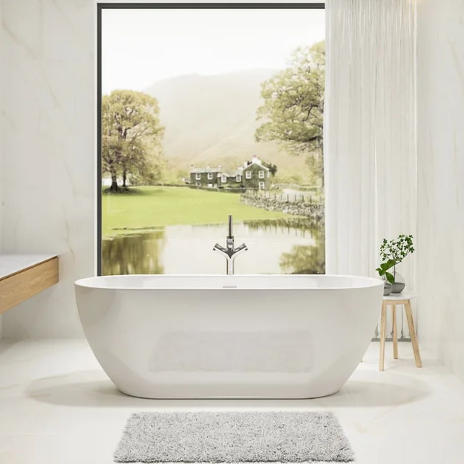 Charlotte Edwards Belgravia Gloss White Freestanding Bath 1700x670x600mm