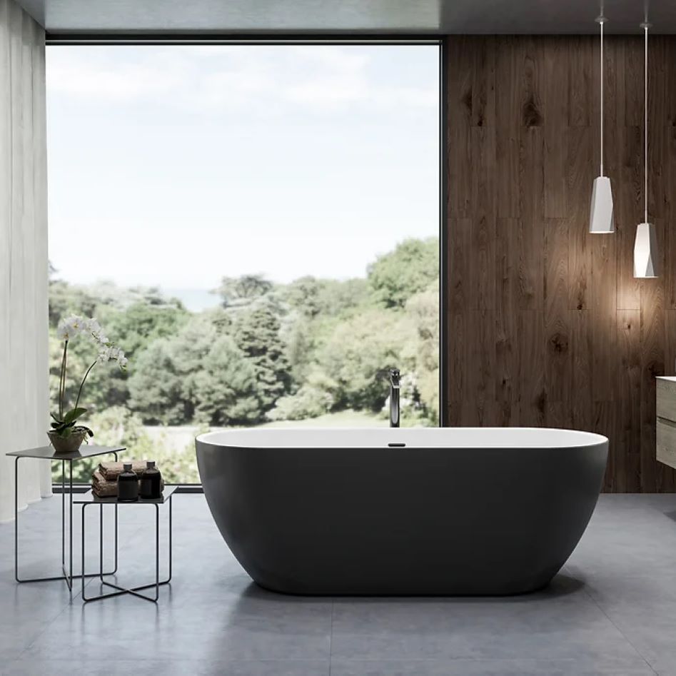 Charlotte Edwards Belgravia Matt Black Freestanding Bath 1690x730x600mm