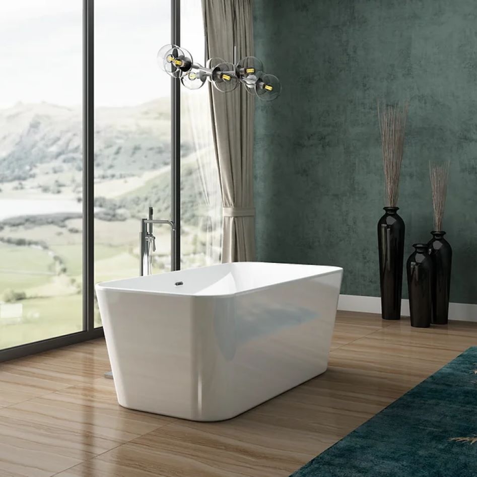 Charlotte Edwards Leda Gloss White Freestanding Bath